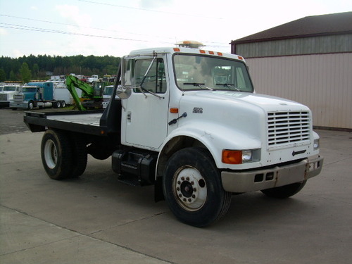 used flatbed trucks for sale