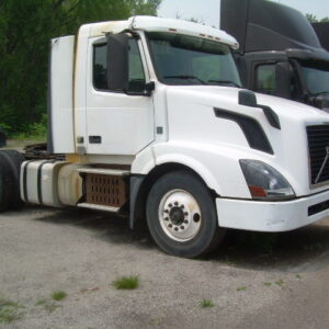 2012 VOLVO VNL