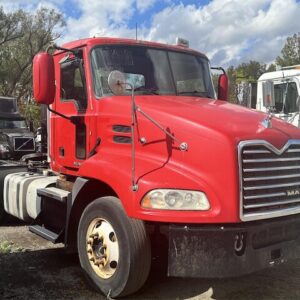 2015 Mack CXU T/A Day Cab