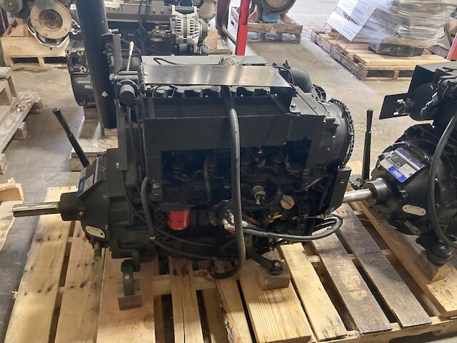 Deutz D2011L04i w/Hand Clutch