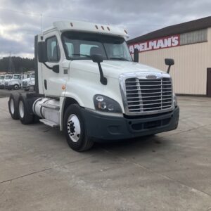 2018 Freightliner Cascadia T/A Day Cab