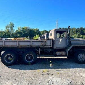 AM GENERAL CARGO TRUCK