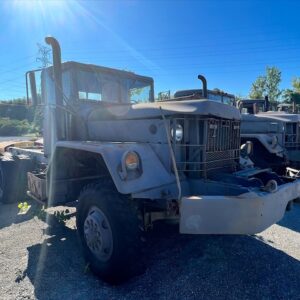 AM GENERAL FRONT WINCH TRACTOR
