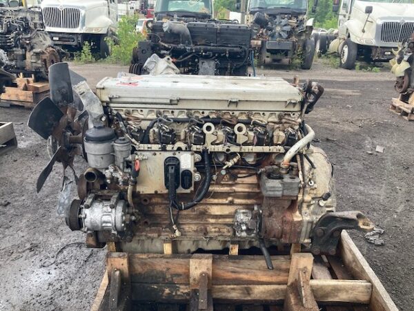 Mercedes OM906LA Diesel Engine