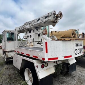 GRADALL G3WD CRANE