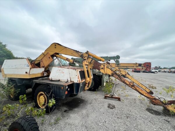 DROTT CRANE
