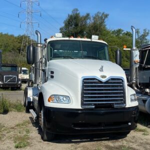 2005 Mack Vision T/A Day Cab