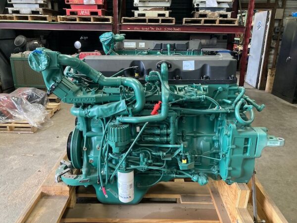 Volvo D11 Diesel Engine