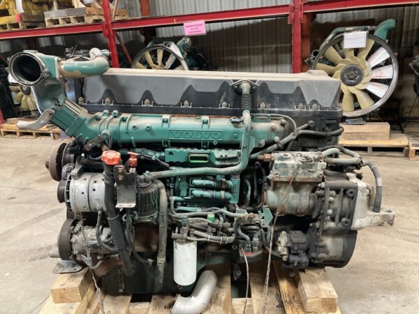 Volvo D13 405hp Engine