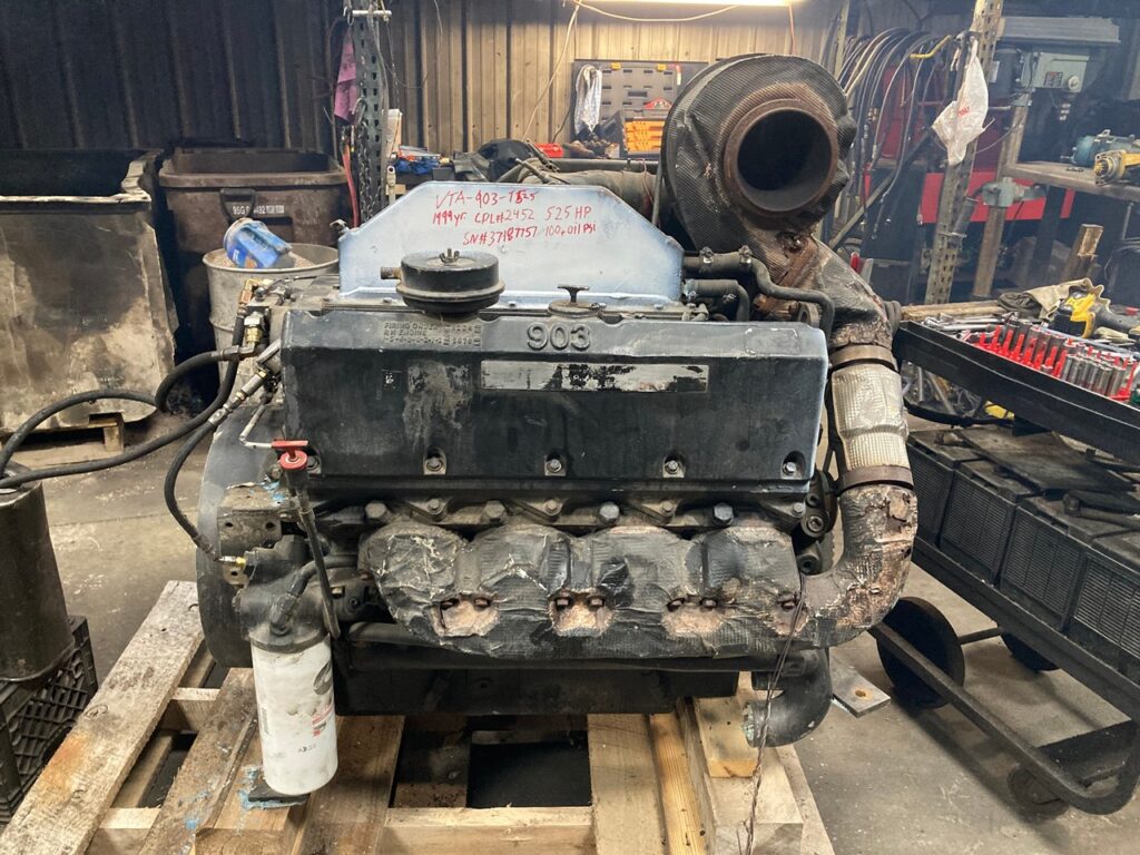 Cummins VTA903 525hp Diesel Engine