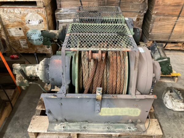 55,000# DP Manufacturing Winches