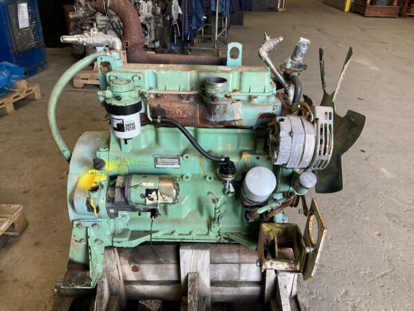 John Deere 4039DF Engine