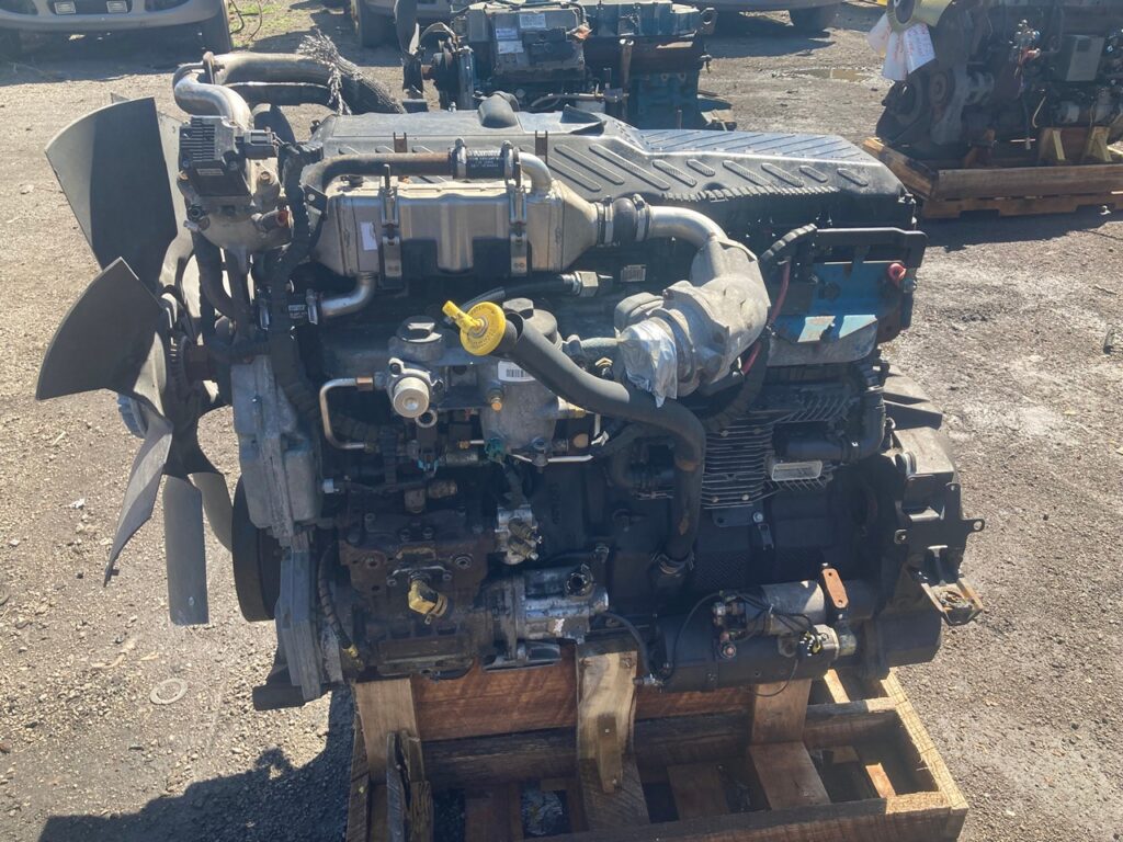 International MaxxForce DT Engine