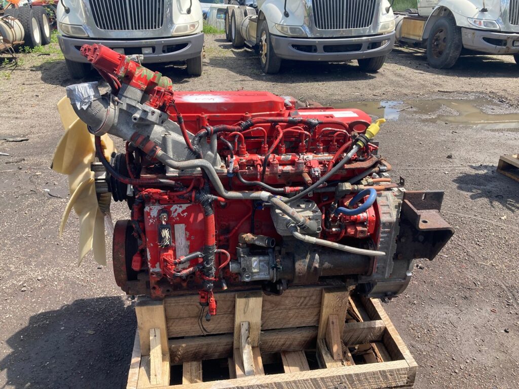 Cummins ISB6.7 Diesel Engine