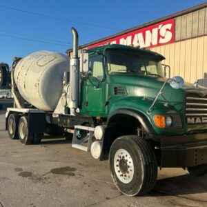 2006 Mack Granite 6x6 Mixer