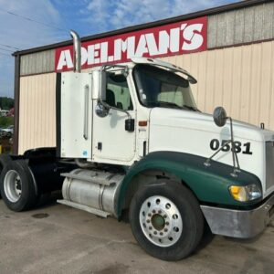 2005 International 9200i T/A Day Cab