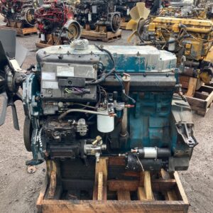 Navistar International DT466E HT