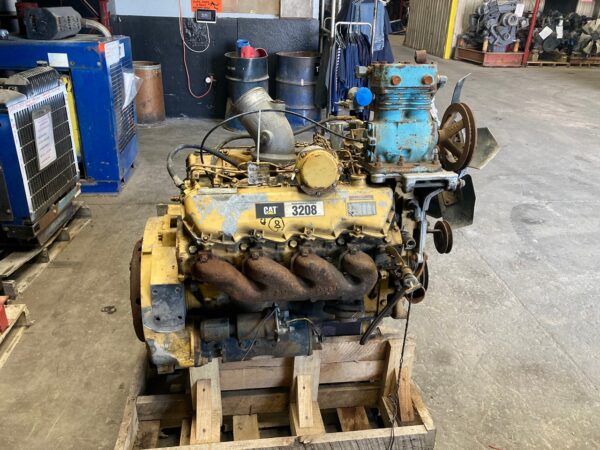 Caterpillar 3208 210hp Engine