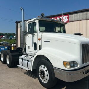 1998 International 9200 T/A Daycab