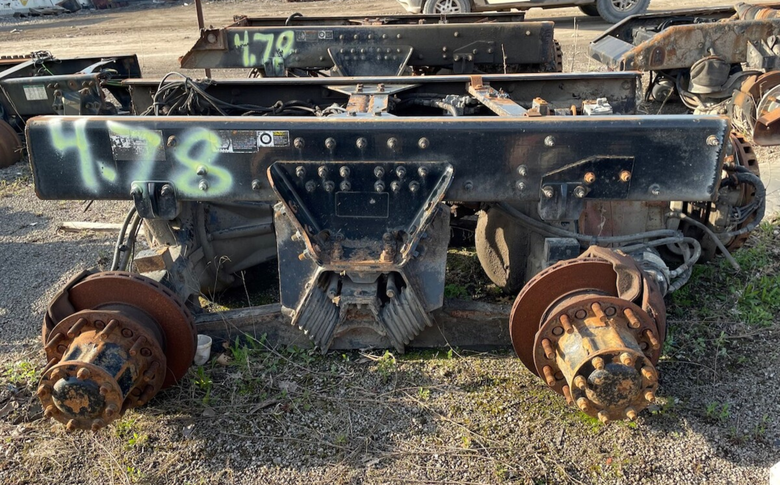 Spicer Tandem Truck Cutoff