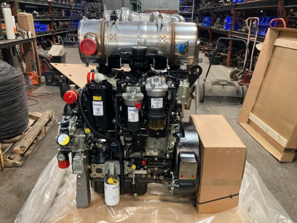 New 2023 Perkins 1204F-E44TA 122hp
