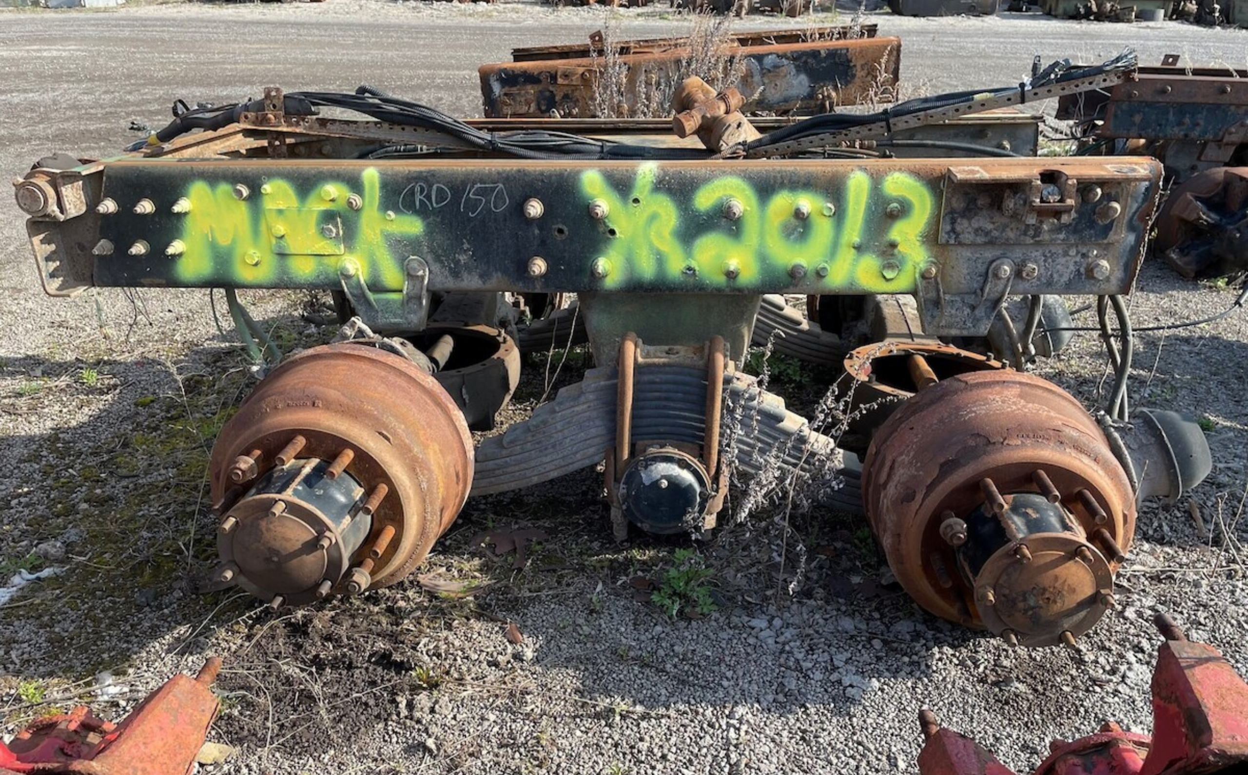 Mack Tandem Truck Cutoff