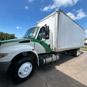 2015 International 4300- 28 ft Box Truck
