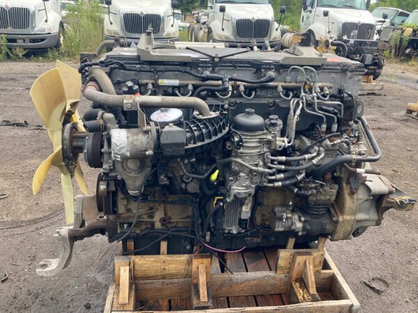 2016 Detroit Diesel DD15 472910S