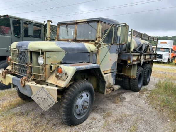 AM General M35 Fuel Tanker- 6x6