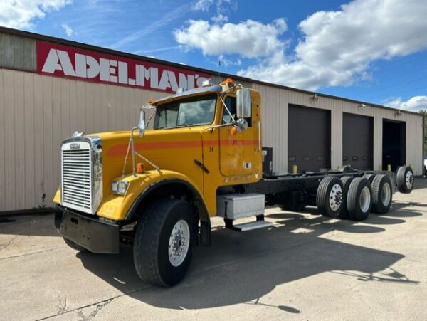 2000 Freightliner FLD 120-  Cab and Chassis