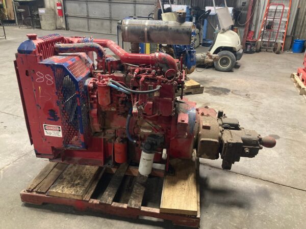 Running Takeout Cat C4.4