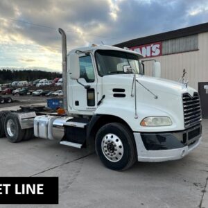 2012 MACK CXU613 DAY CAB