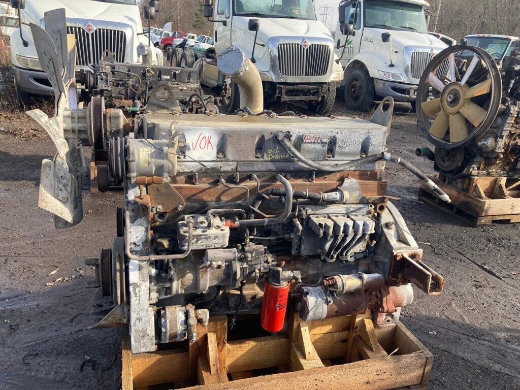1999 Cummins ISM335V Used Diesel Takeout Engine