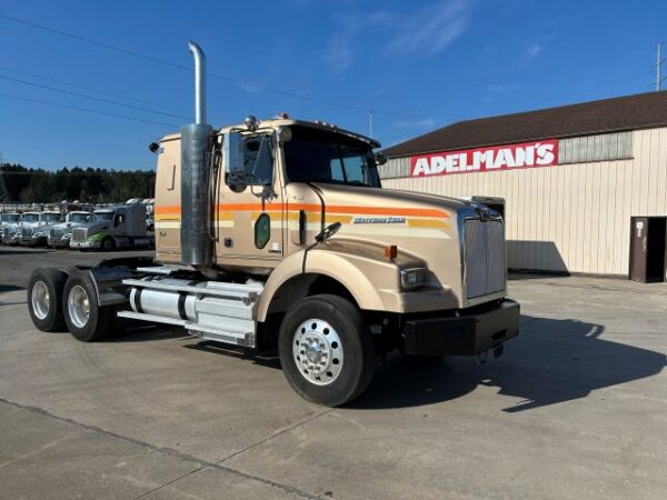 2013 WESTERN STAR SLEEPER
