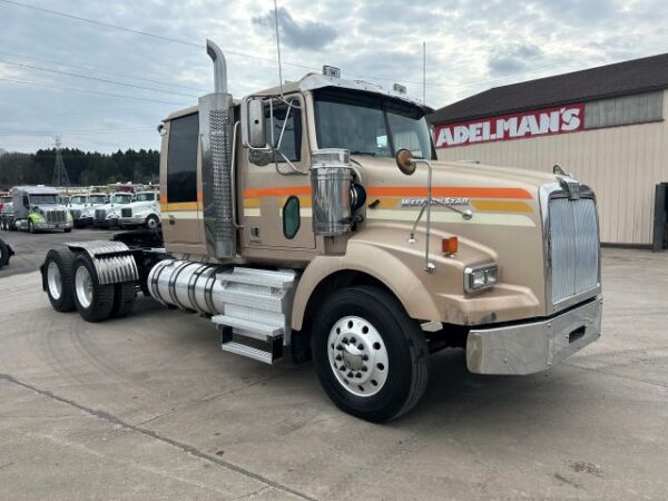 2015 WESTERN STAR SLEEPER