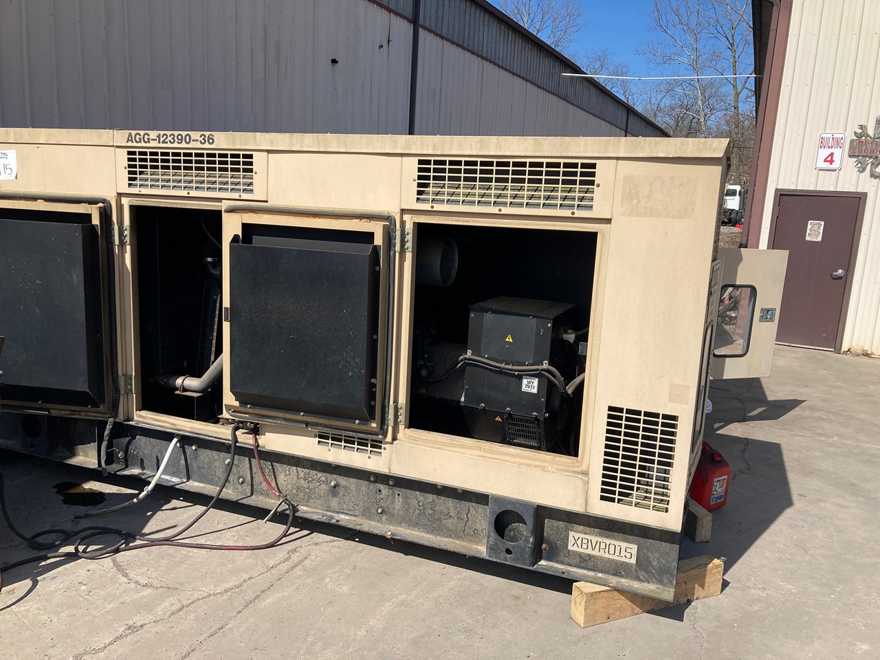 John Deere 200KW Genset
