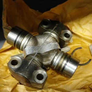 Warner NEW 114-5210A U Joints