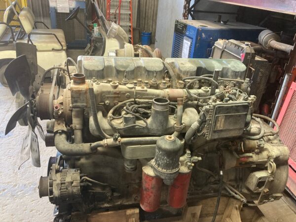 2000 Mack EM7-300 Etech
