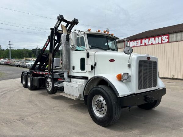 2013 PETERBILT ROLL OFF