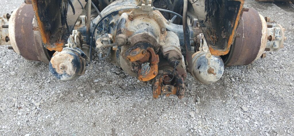 DD 463 6x6 Cutoff With Chalmers suspension ( Full Lockers )