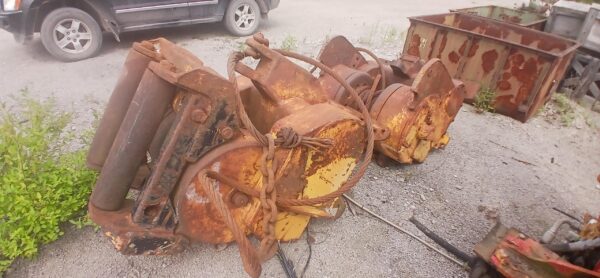 Dozer Hyster Winches