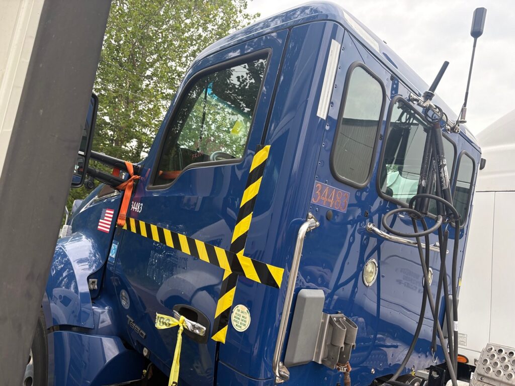 Paccar KW T680 Cab