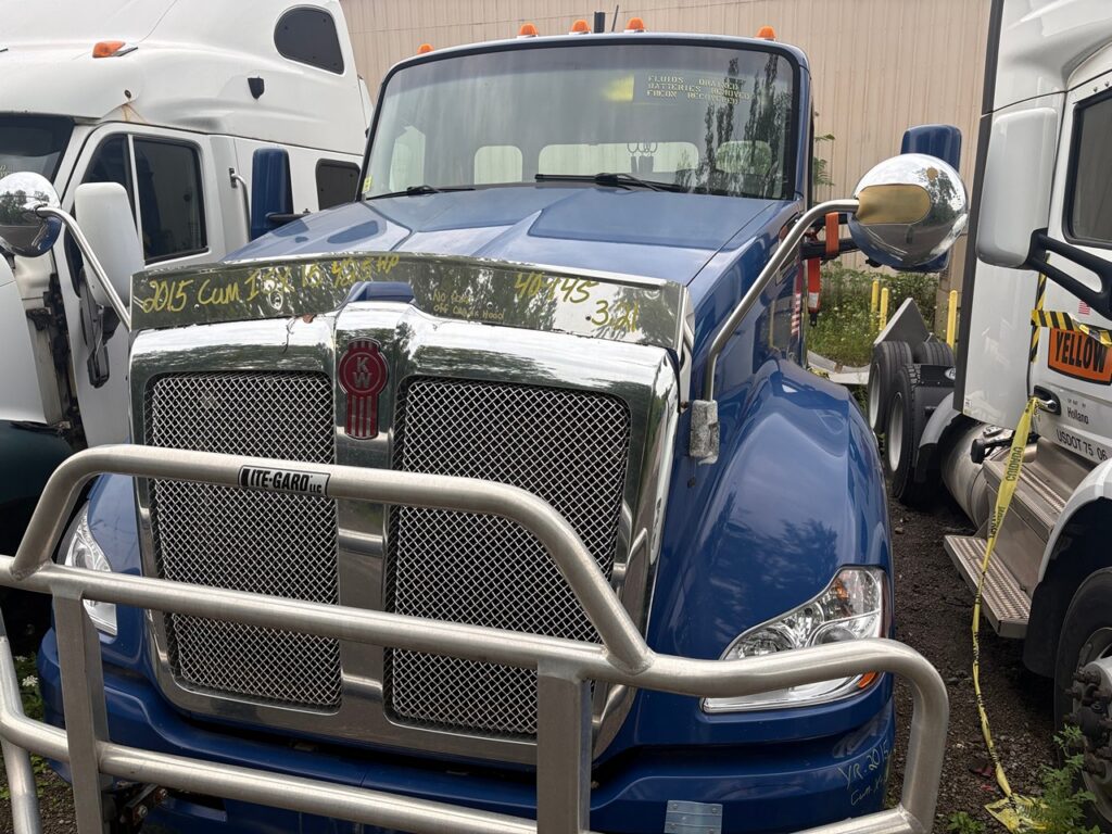 Nice Paccar KW T680 Hood