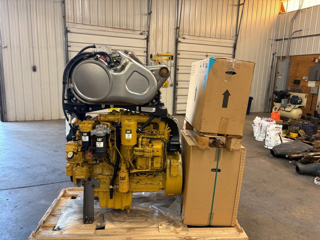 New 2023 Caterpillar C7.1 Acert 302Hp Diesel Engine